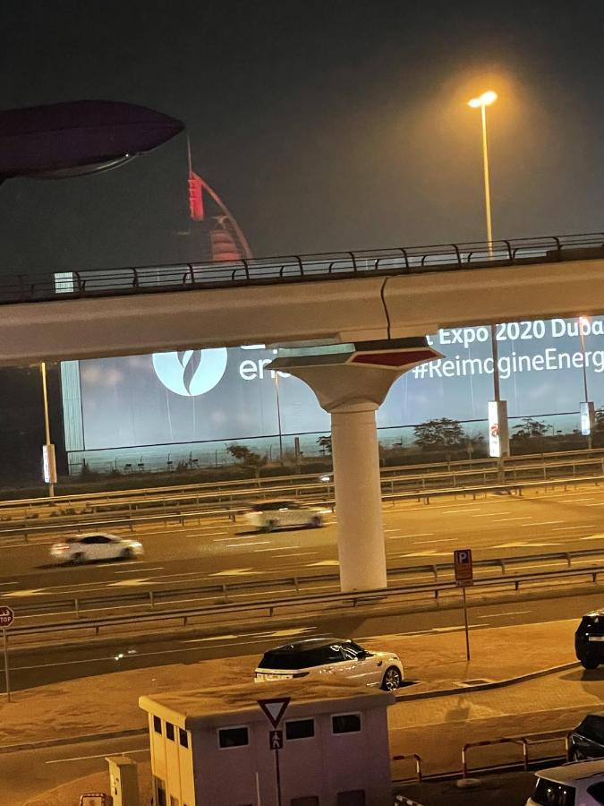 Albarsha 1 Hostel By Phm Dubai Exterior photo
